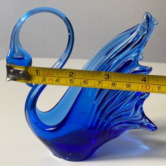 Vintage Cobalt Blue Hand Blown Art Glass Murano Style Swan Sculpture - Picture 2 of 16